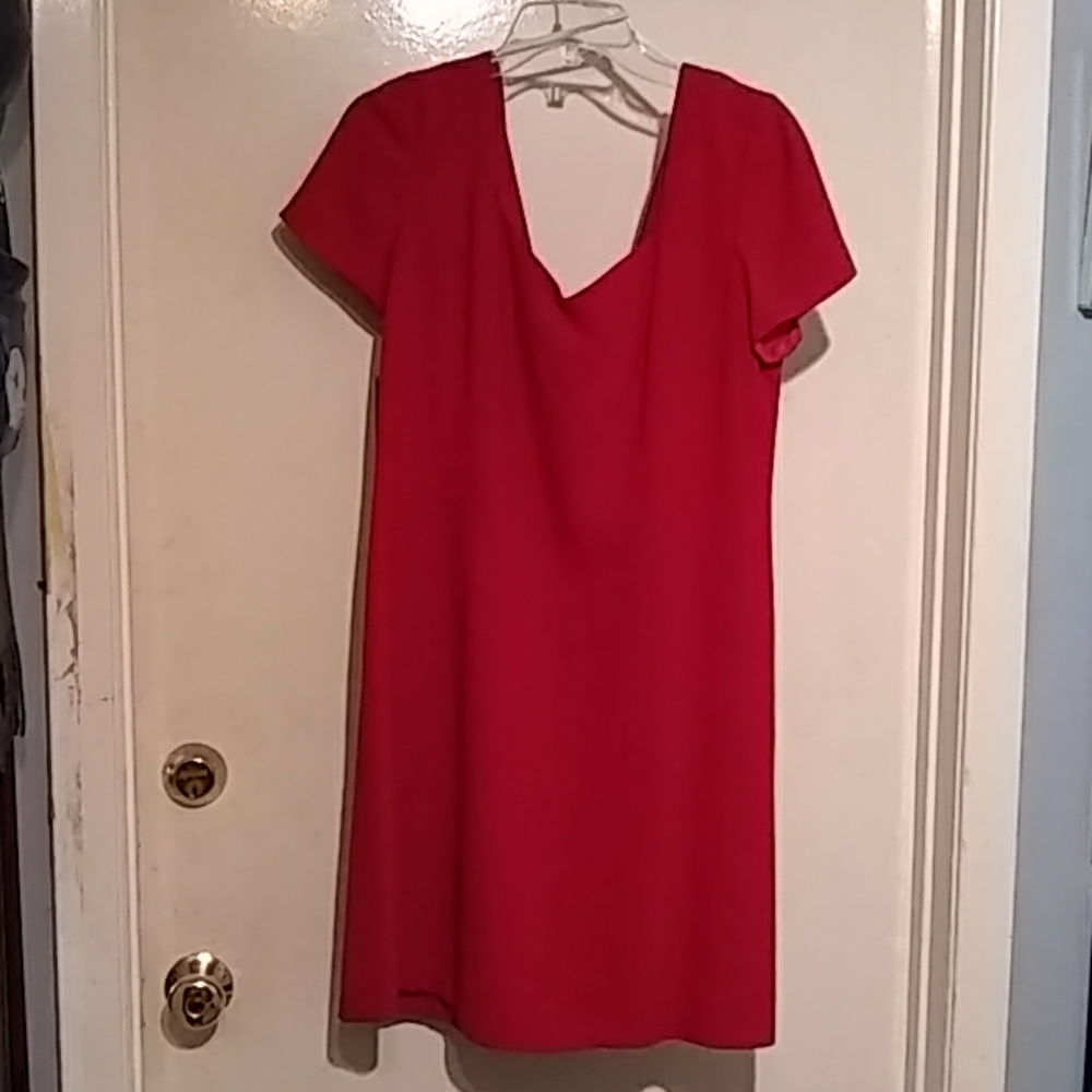 Tailored fit dress